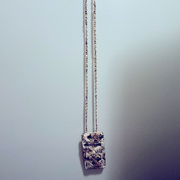 Just the cutest carrier for your phone, cards, and cash. Make me an offer! - Picture 2 of 2